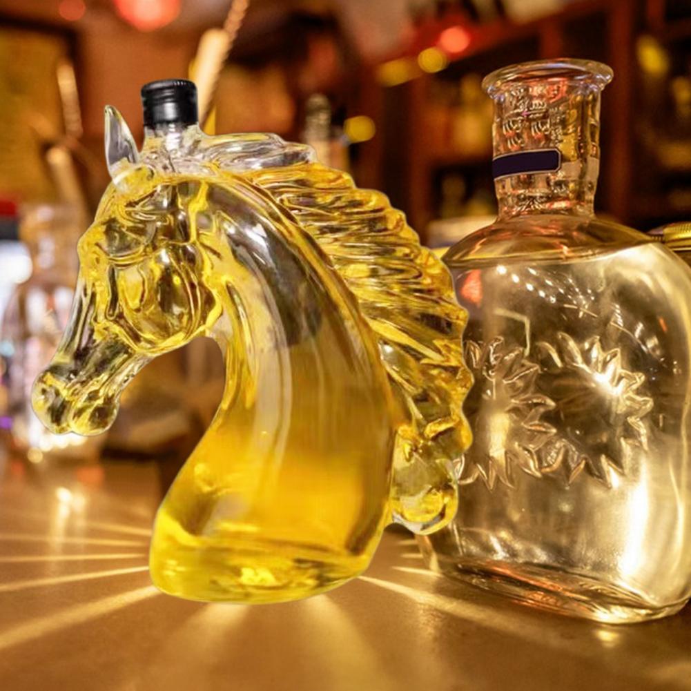 Whiskey Bottle Engraved Horse  - Glass Decanter Whiskey ulasan dan harga