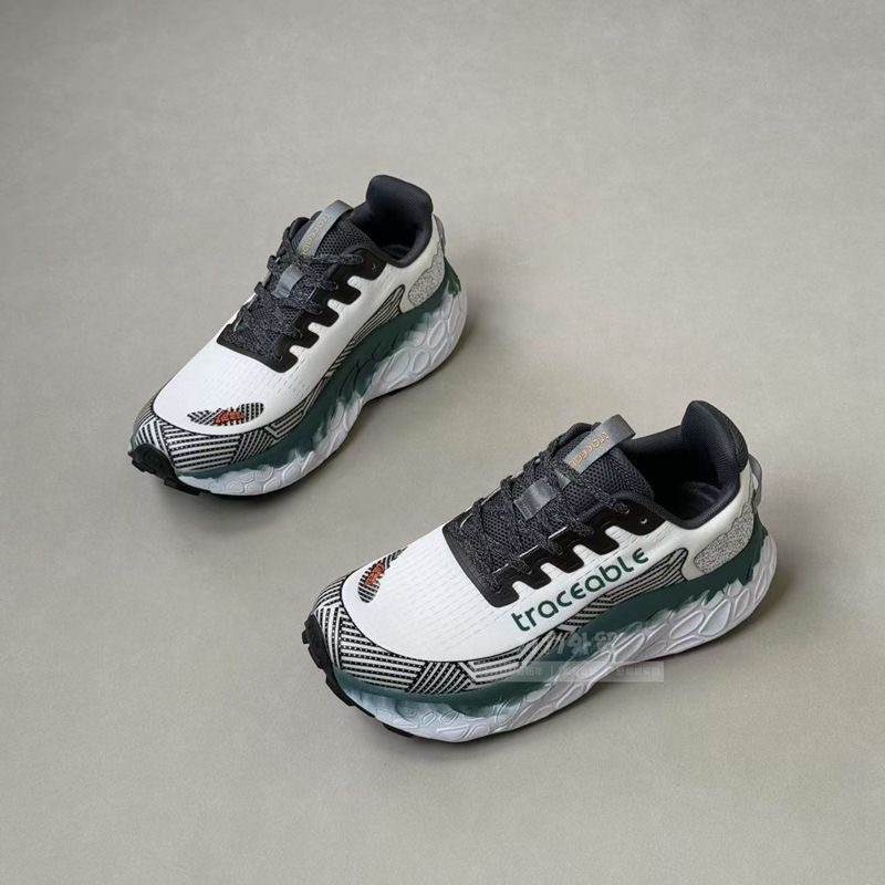 2026 Running Shoes For Unisex  - Luxury Men Lifestyle ulasan dan harga
